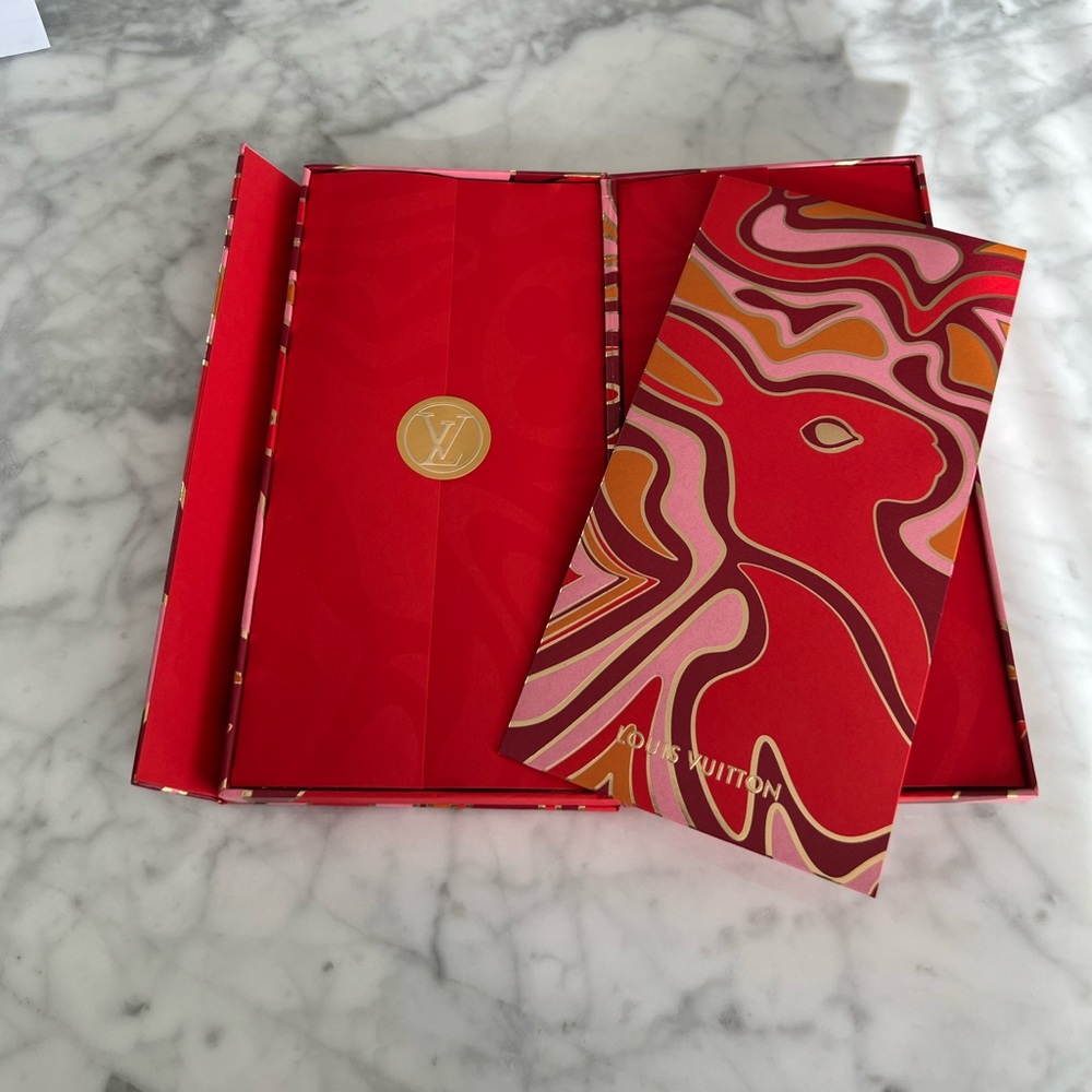 LV Red Envelopes